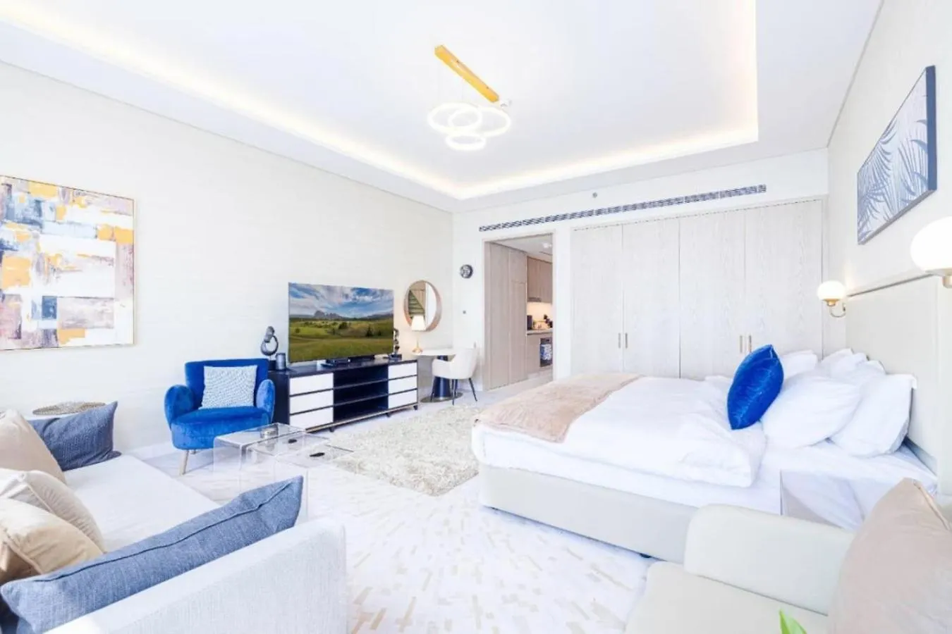 Iconic Views At The Palm Tower Suite Dubai United Arab Emirates