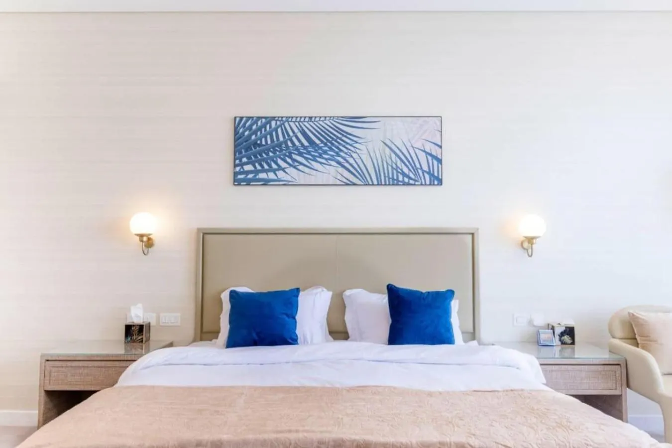 Apartment Iconic Views At The Palm Tower Suite Dubai United Arab Emirates